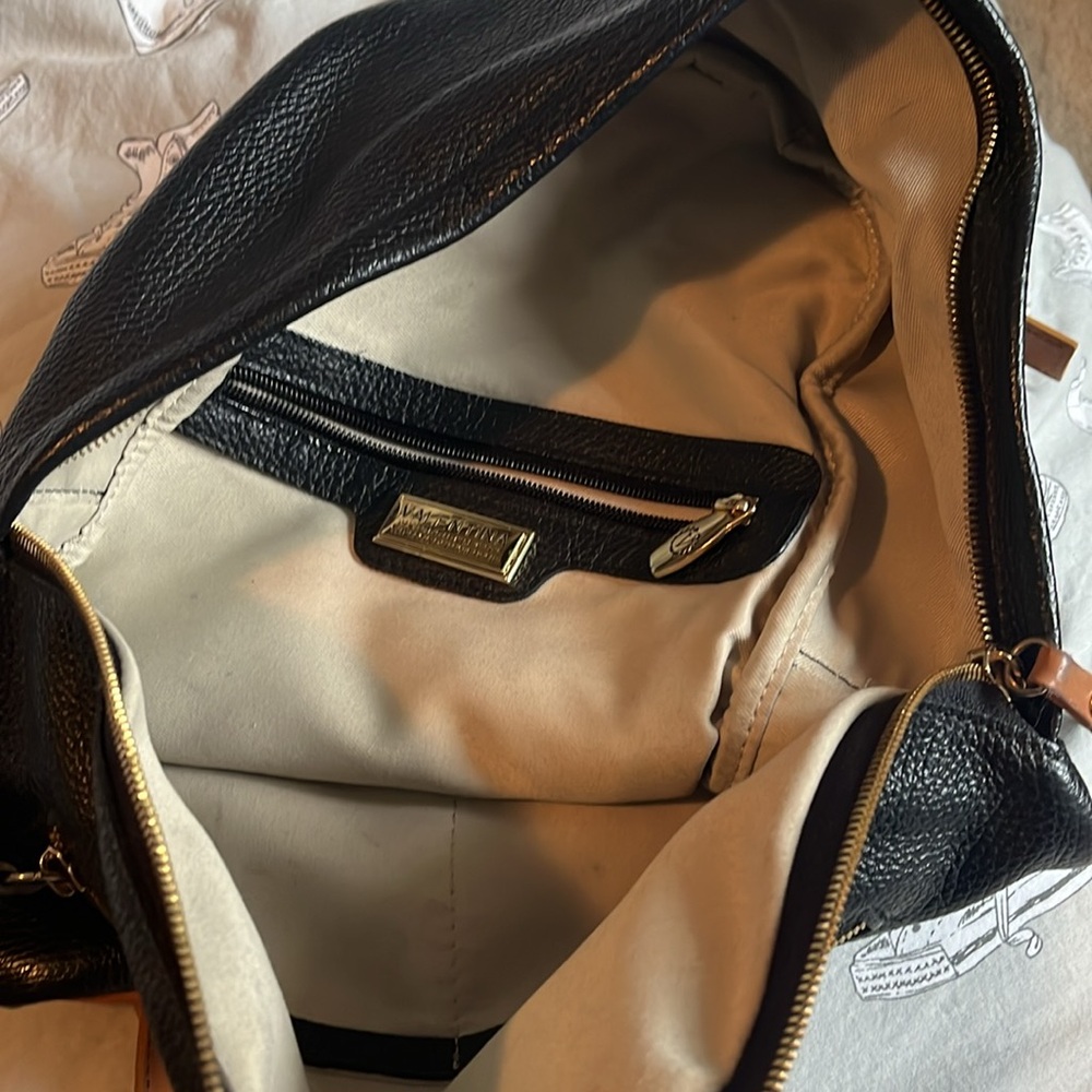 Leather backpack - Picture 4 of 6
